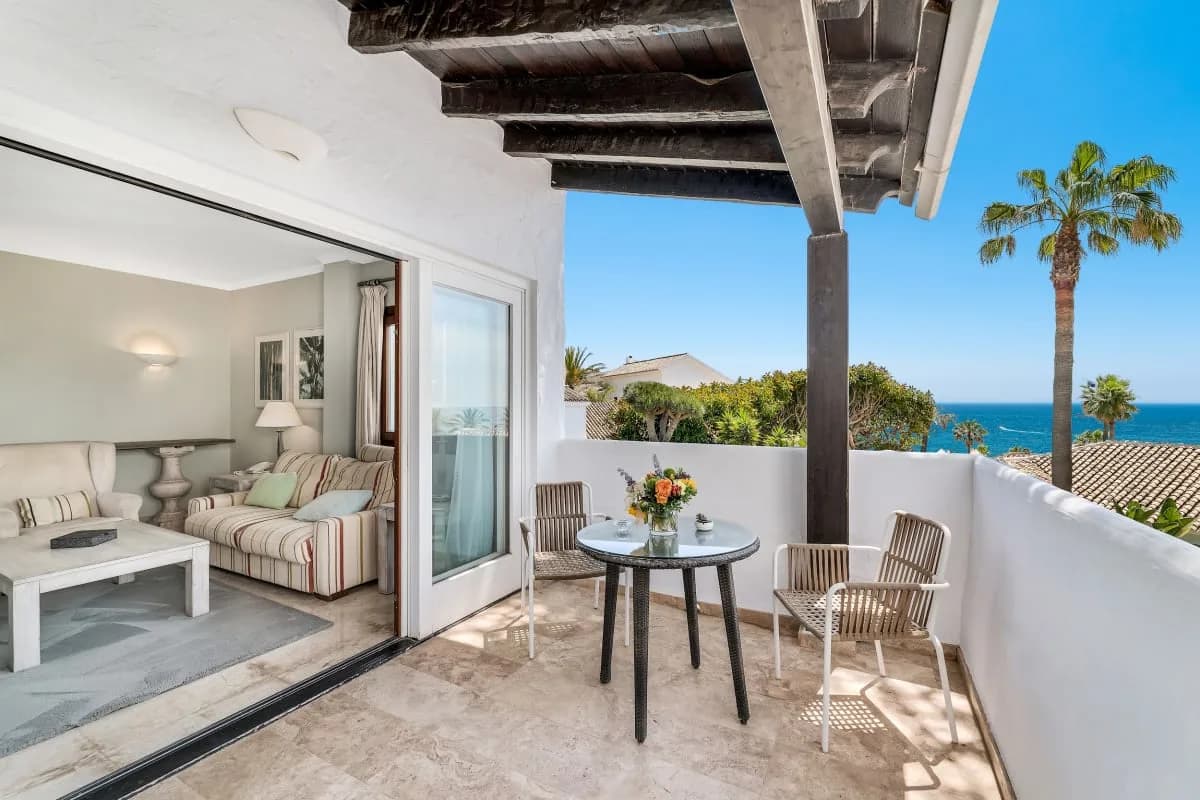 Terrace-One Bedroom Villa in Marbella