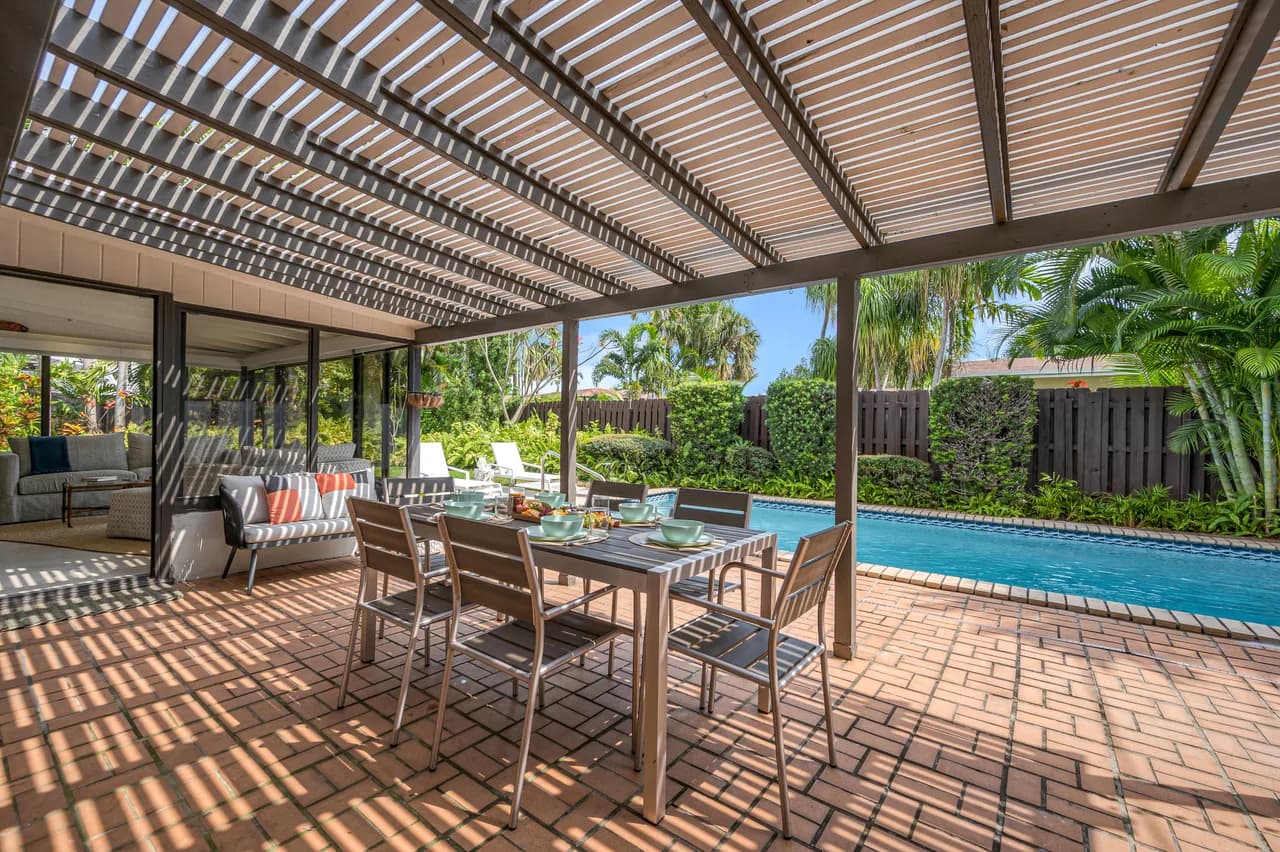 Boho Chic Heated Pool Villa in Harbor Heights, Foto 3