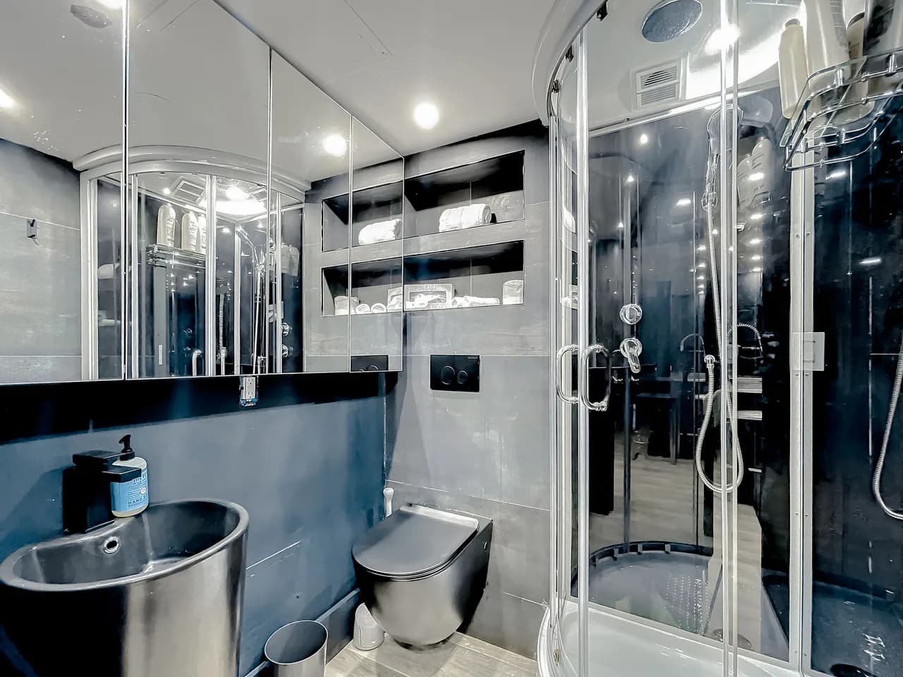 Oceanfront Three Bedroom Condo in Miami Beach, foto 4