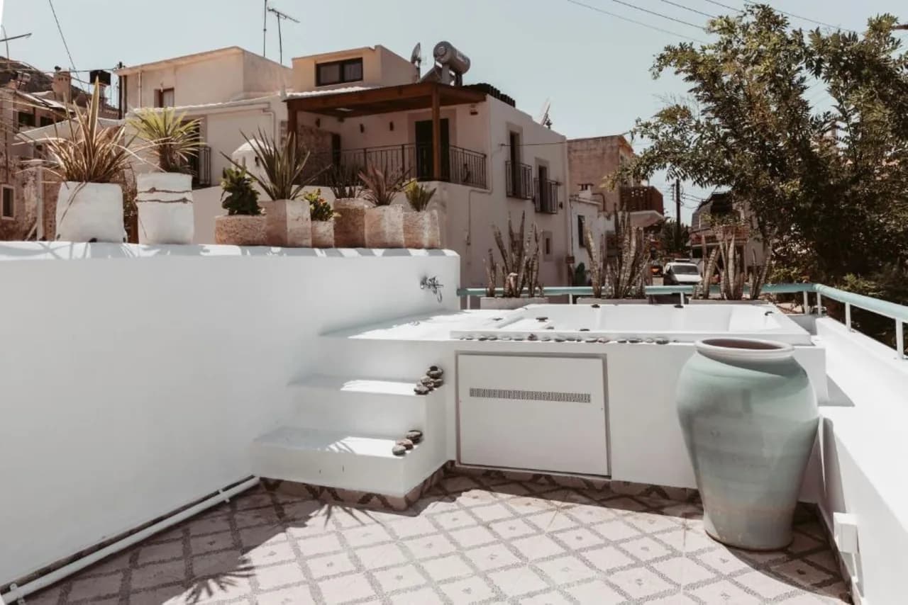 Lilika's Bliss mit Jacuzzi von Estia, Foto 2