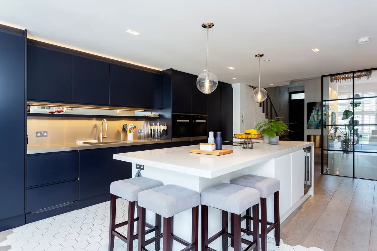Charming Terrace Five Bedroom Villa in Fulham, London, Foto 2