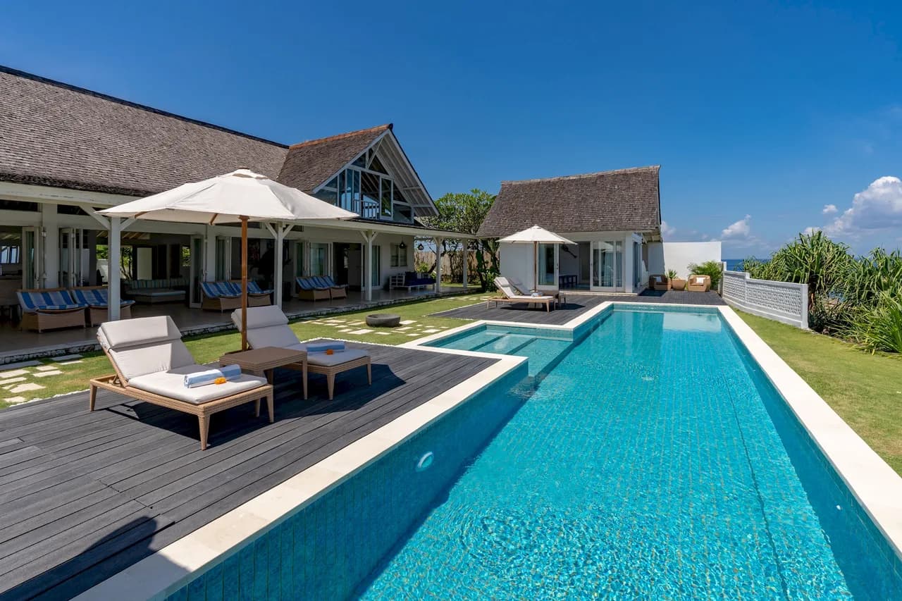 Garden-Facing Four Bedroom Villa in Lembongan, Foto 2