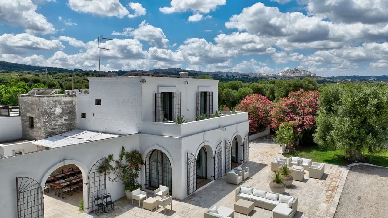 Traditional Masseria with Terrace in Puglia photo 3