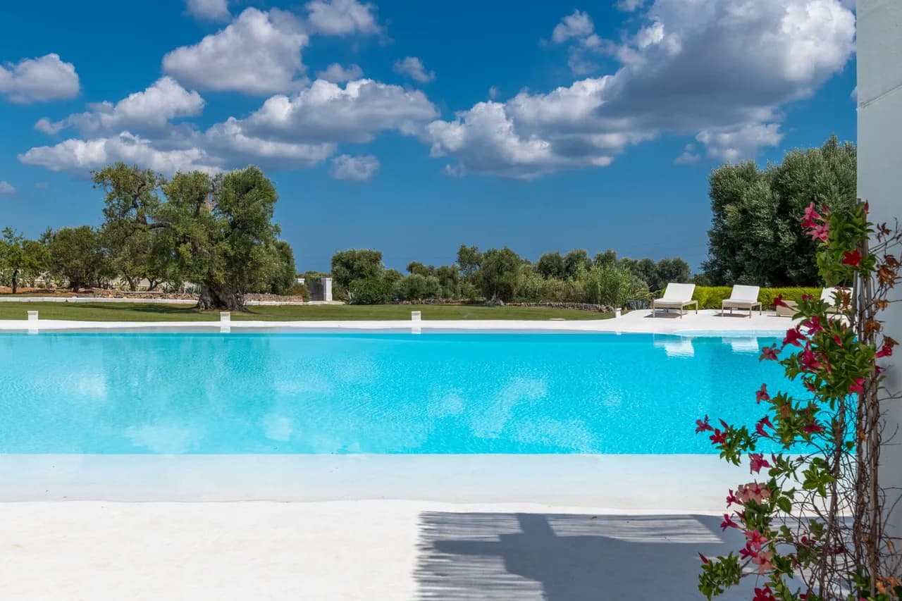 Traditional Masseria with Terrace in Puglia photo 5