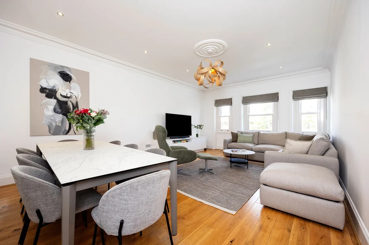 Elegant Three Bedroom Apartment in London, Foto 3