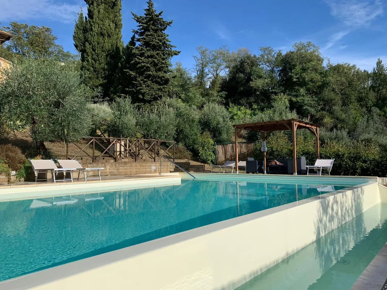 Spacious Seven Bedroom Villa in Tuscany photo 5
