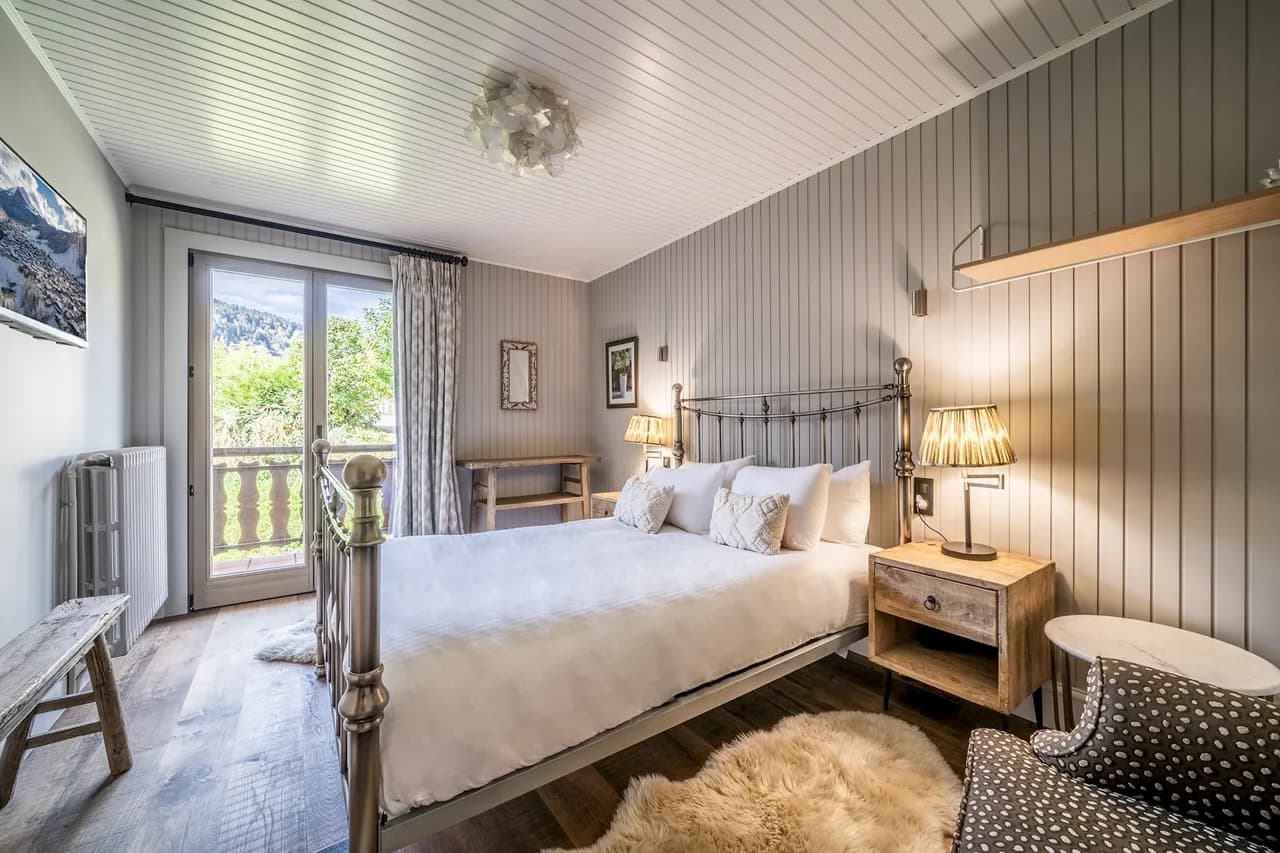 Charming Five Bedroom Chalet in Morzine photo 2