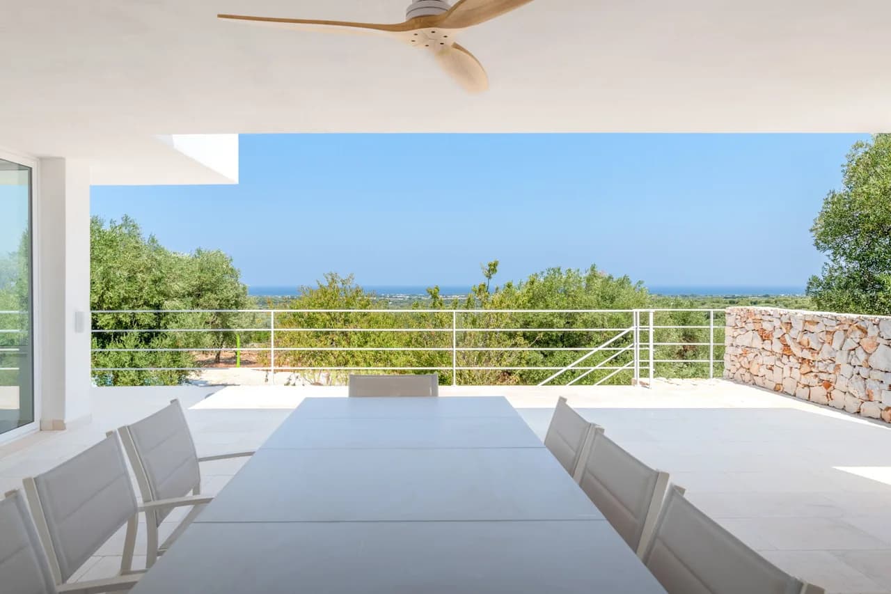 Elegant Six Bedroom Villa in Puglia photo 5