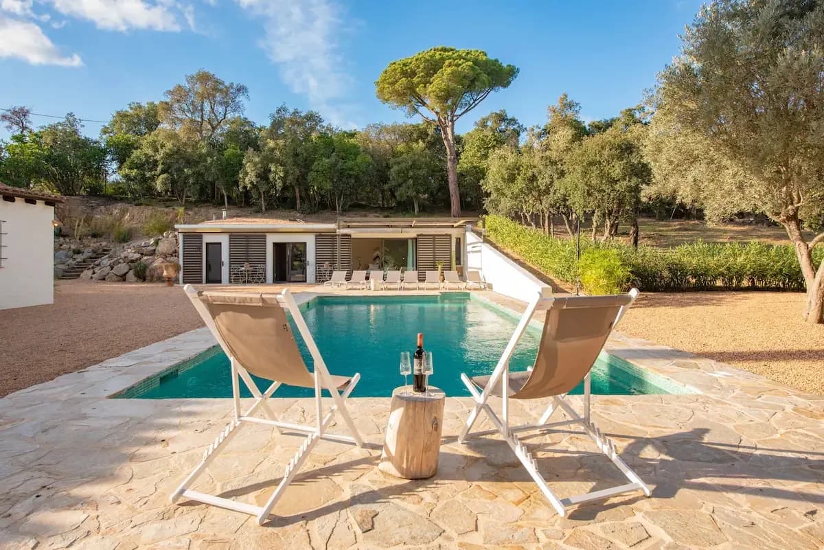 Elegante Villa con Jardín en la Costa Brava, foto 5