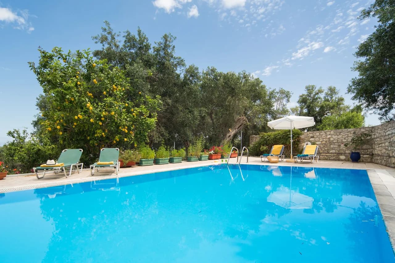 Serene Garden Villa in Loggos, Paxos, Greece, Foto 3