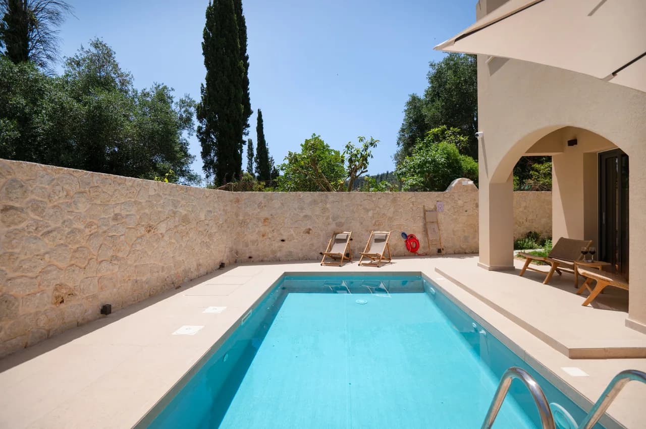 Cozy One Bedroom Retreat in Kastellani