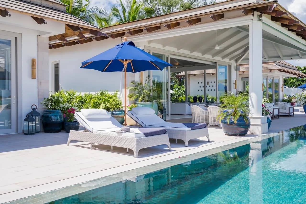 Beachfront Villa with Chef in Bo Put, Foto 3