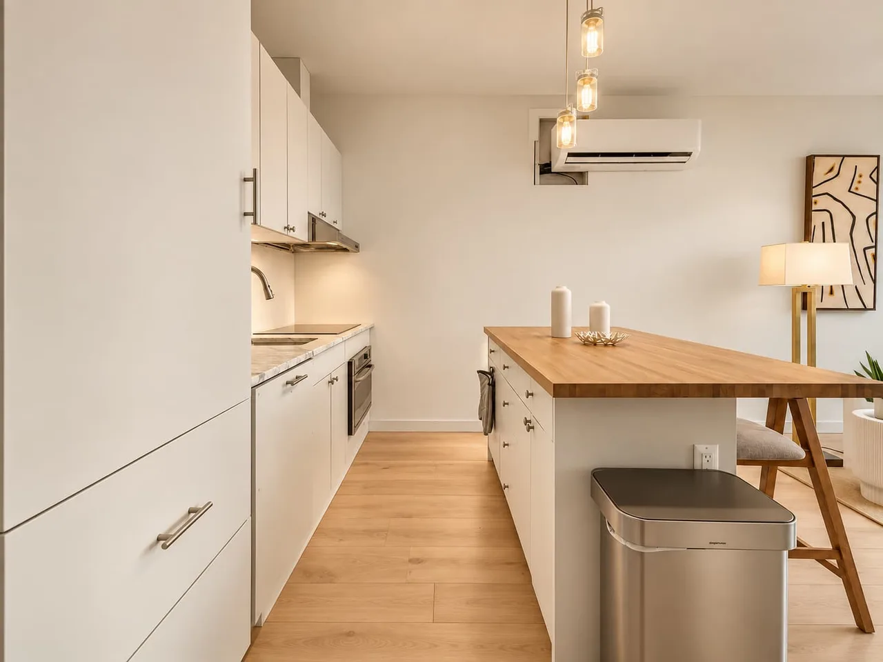 Modern One Bedroom Loft in New York City photo 5