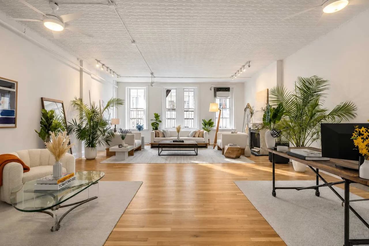 Modern One Bedroom Retreat in New York City photo 4