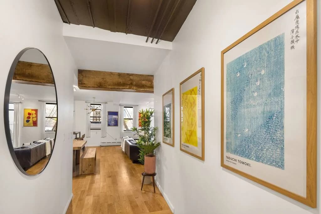 Charming Terrace Three Bedroom in New York City photo 2