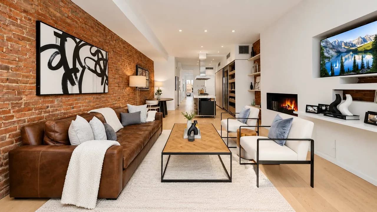 Chic Loft with Terrace in New York City photo 4