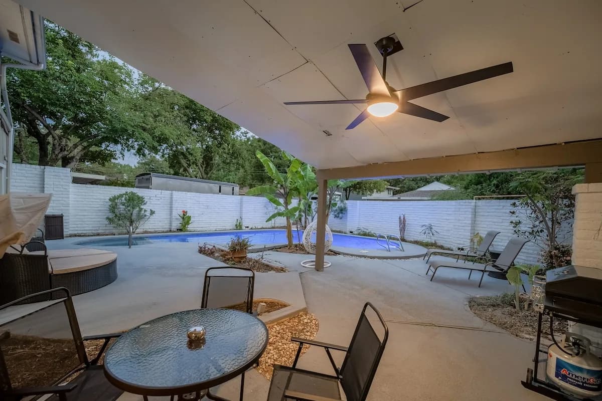 Villa moderne 5CH avec piscine, cinéma et salle de jeux, photo 3