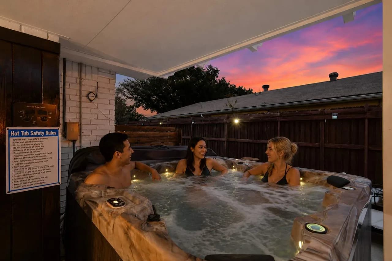 Spacious 5BR 2BA Home | Pool, Grill & Game Room, photo 2