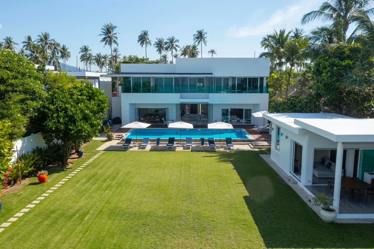 Full-Service Beachfront Villa in Natai, Thailand photo 2