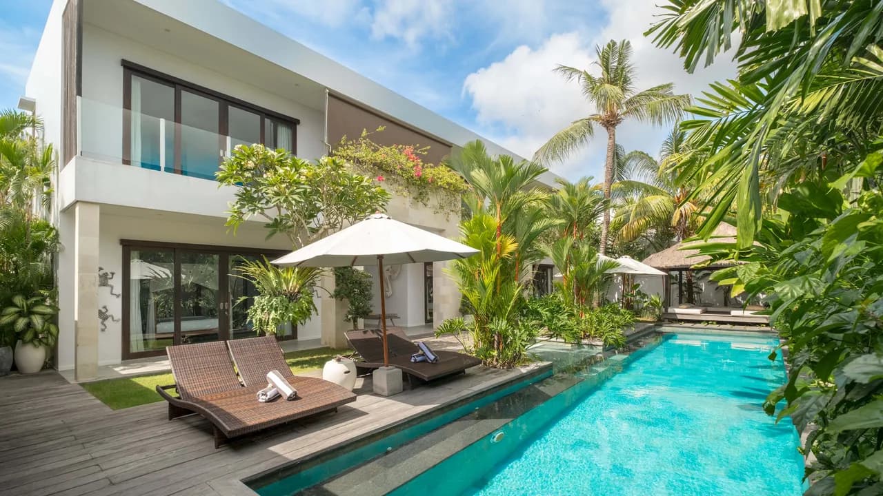 Spacious Six Bedroom Villa in Bali