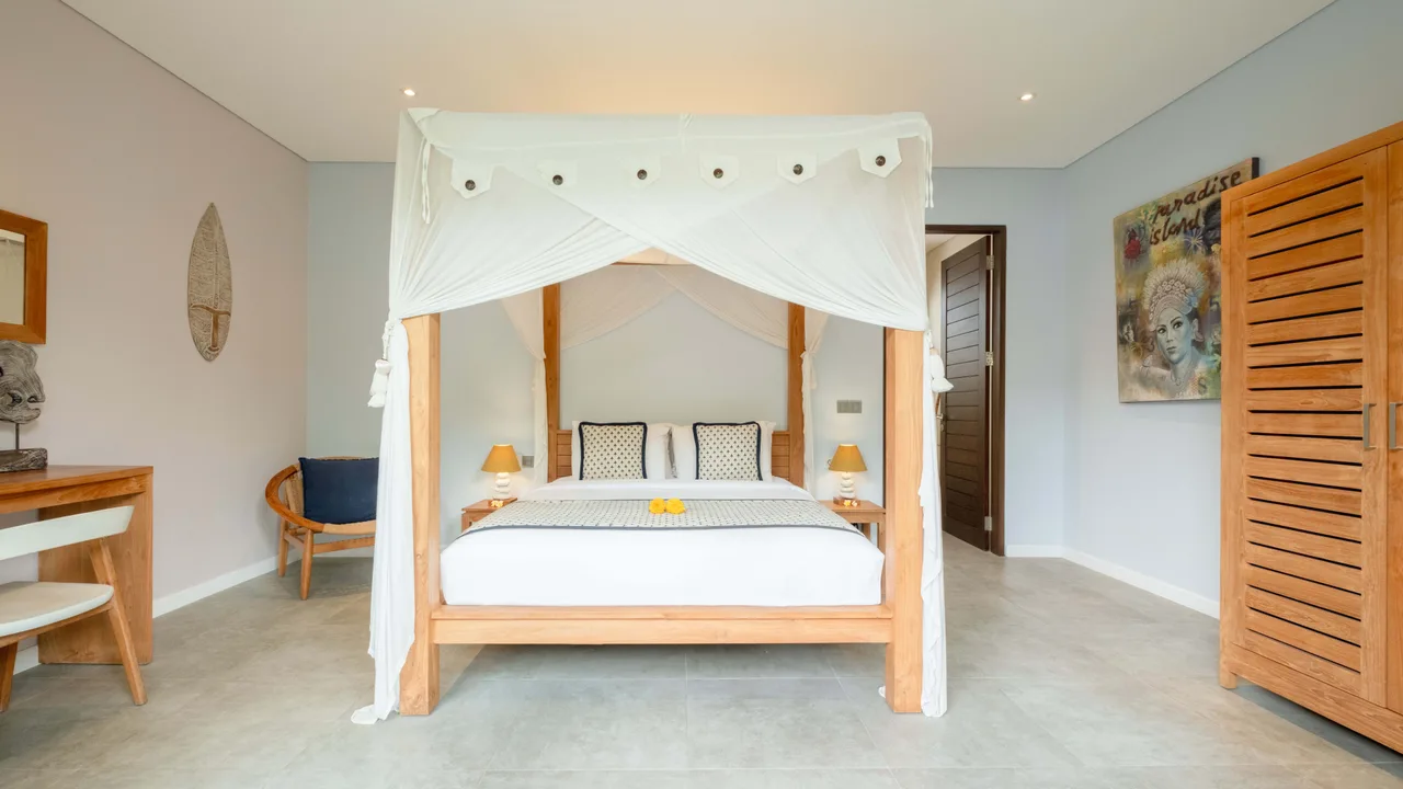 Spacious Six Bedroom Villa in Bali, photo 4