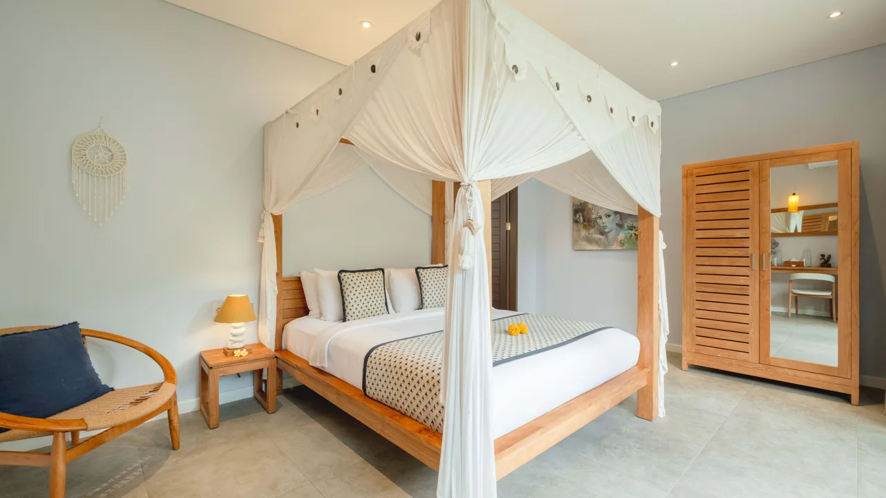 Spacious Six Bedroom Villa in Bali, photo 5