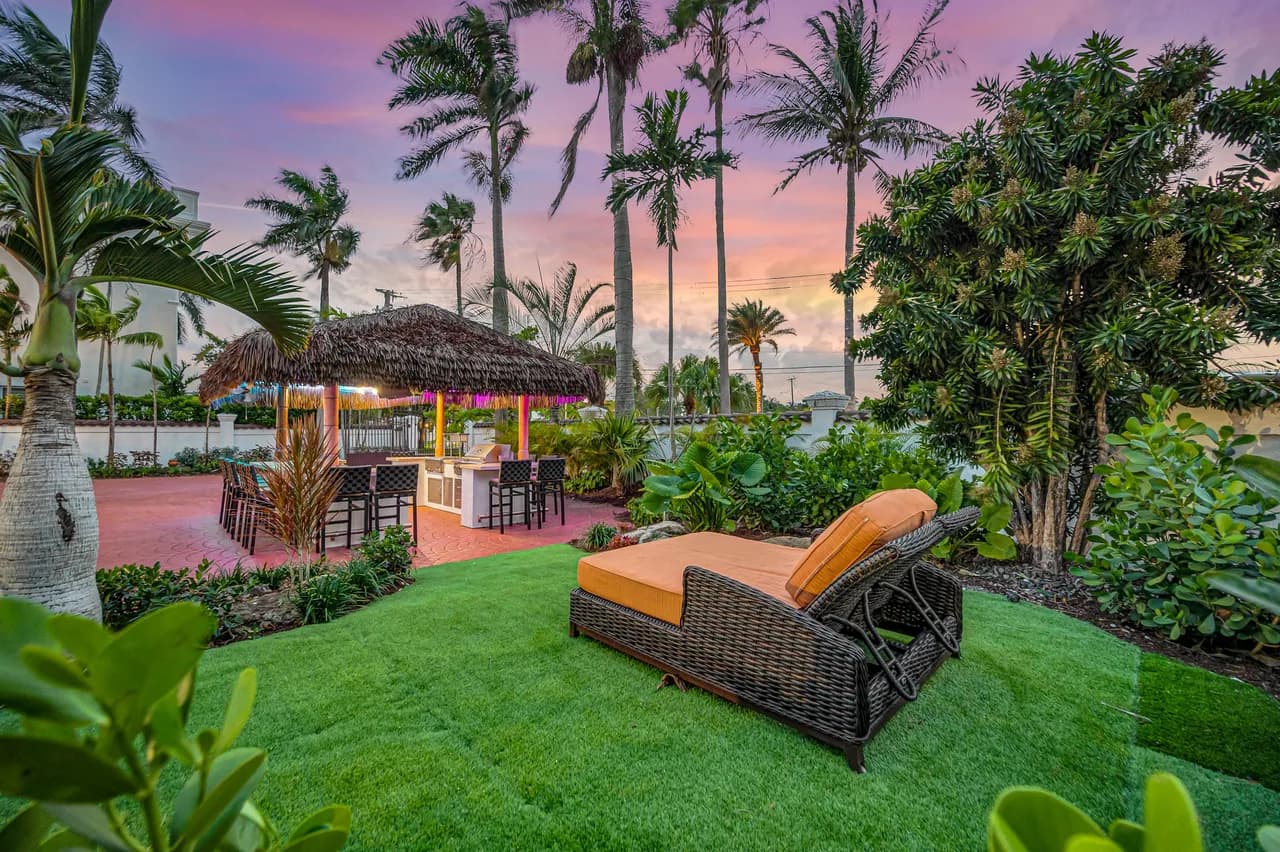 Historic Residence with Heated Pool in Nurmi Isles, photo 4