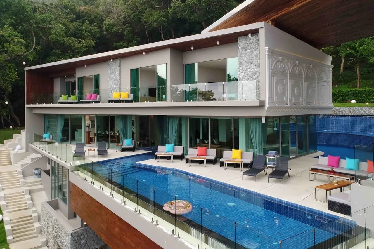 Sea View Nine Bedroom Villa in Rawai, Foto 3