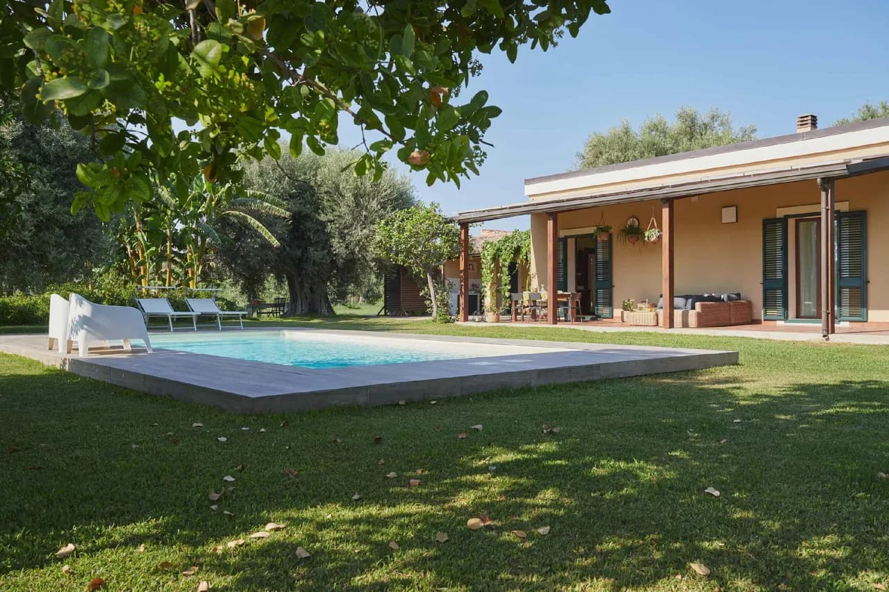 Poolside Three Bedroom Villa in Lido di Noto, foto 4