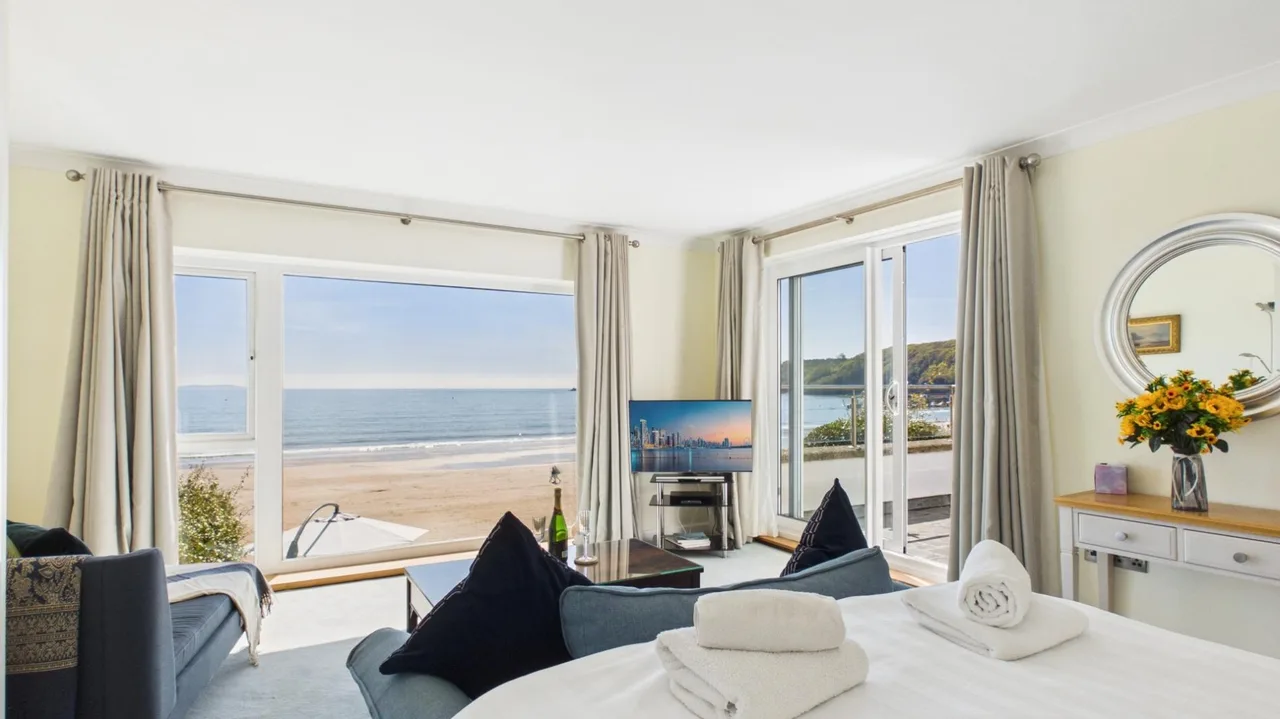 Coastal View Holiday Home in Pembrokeshire Coast, photo 3
