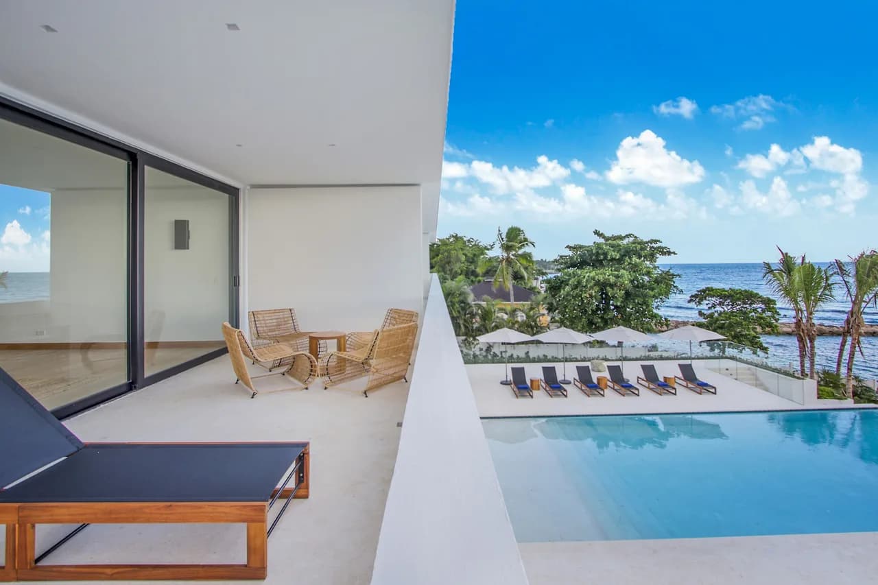 Oceanfront Twelve-Bedroom Villa in La Romana photo 4