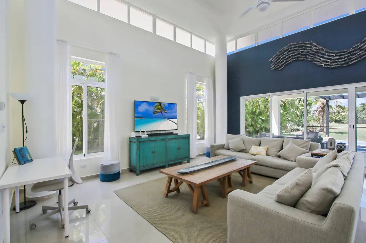 Spacious Three-Bedroom Villa in Punta Cana photo 3