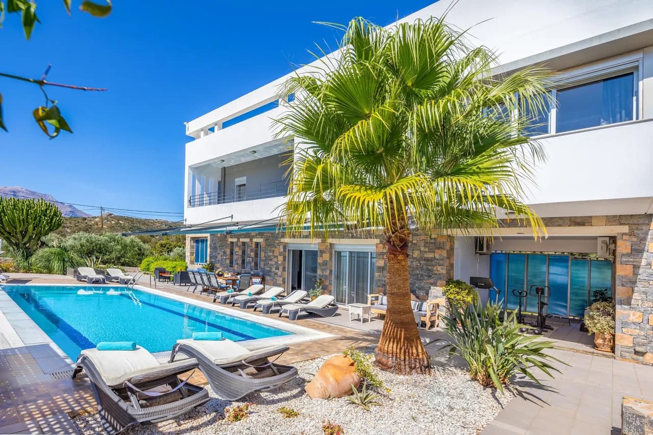 Sea View Five-Bedroom Villa in Crete, foto 3
