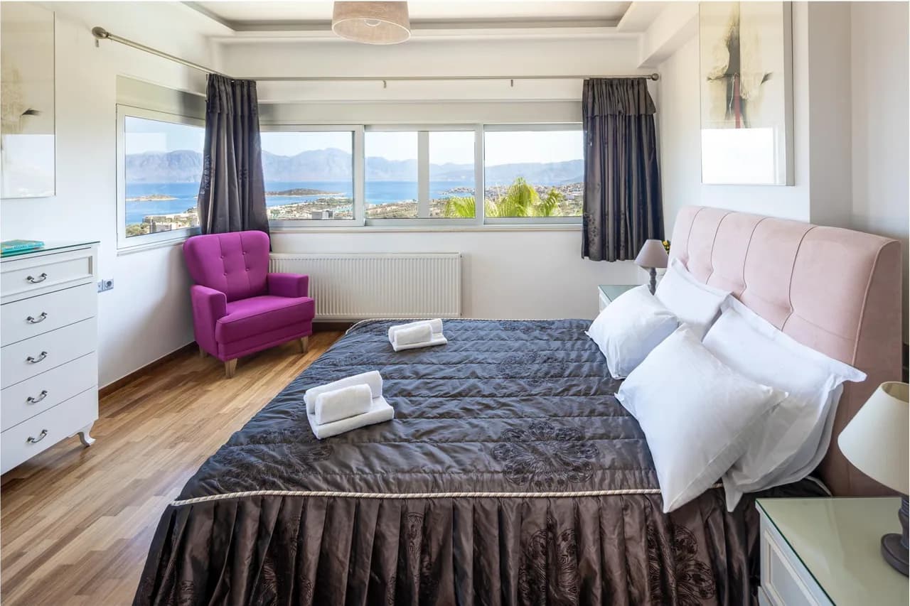 Sea View Five-Bedroom Villa in Crete, foto 4