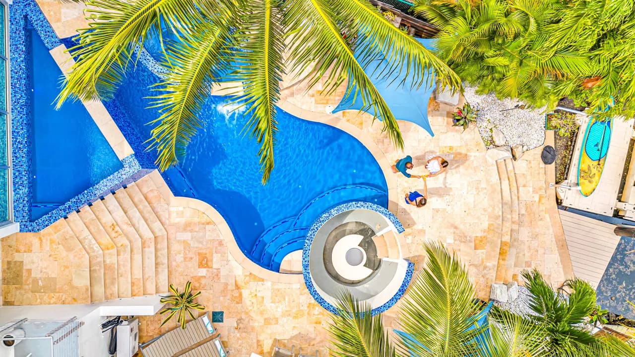 Waterfront Villa with Heated Pool in Fort Lauderdale, Foto 3