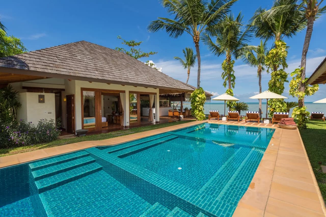 Beachfront Six Bedroom Villa in Plai Laem, Foto 4