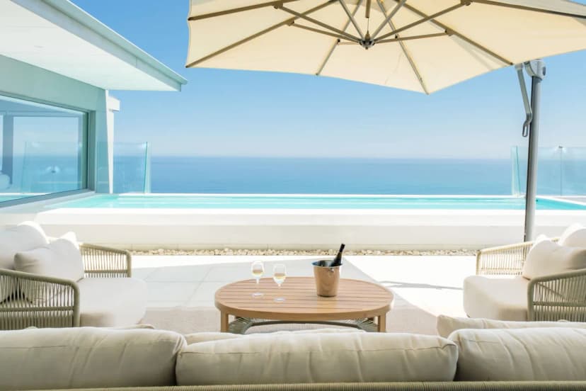 Panoramic View Penthouse in Cape Town