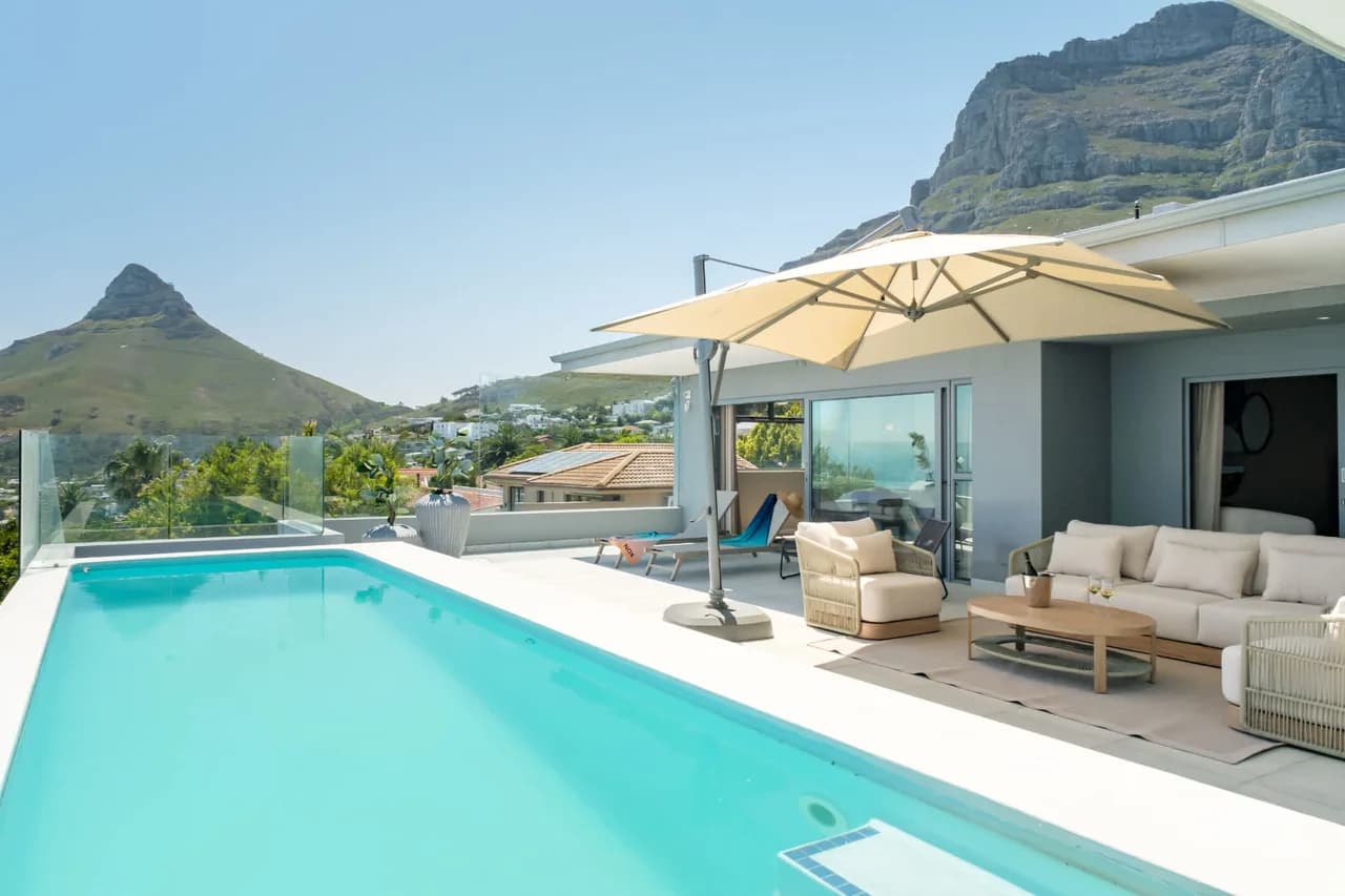 Panoramic Ocean-View Penthouse in Camps Bay, Foto 5