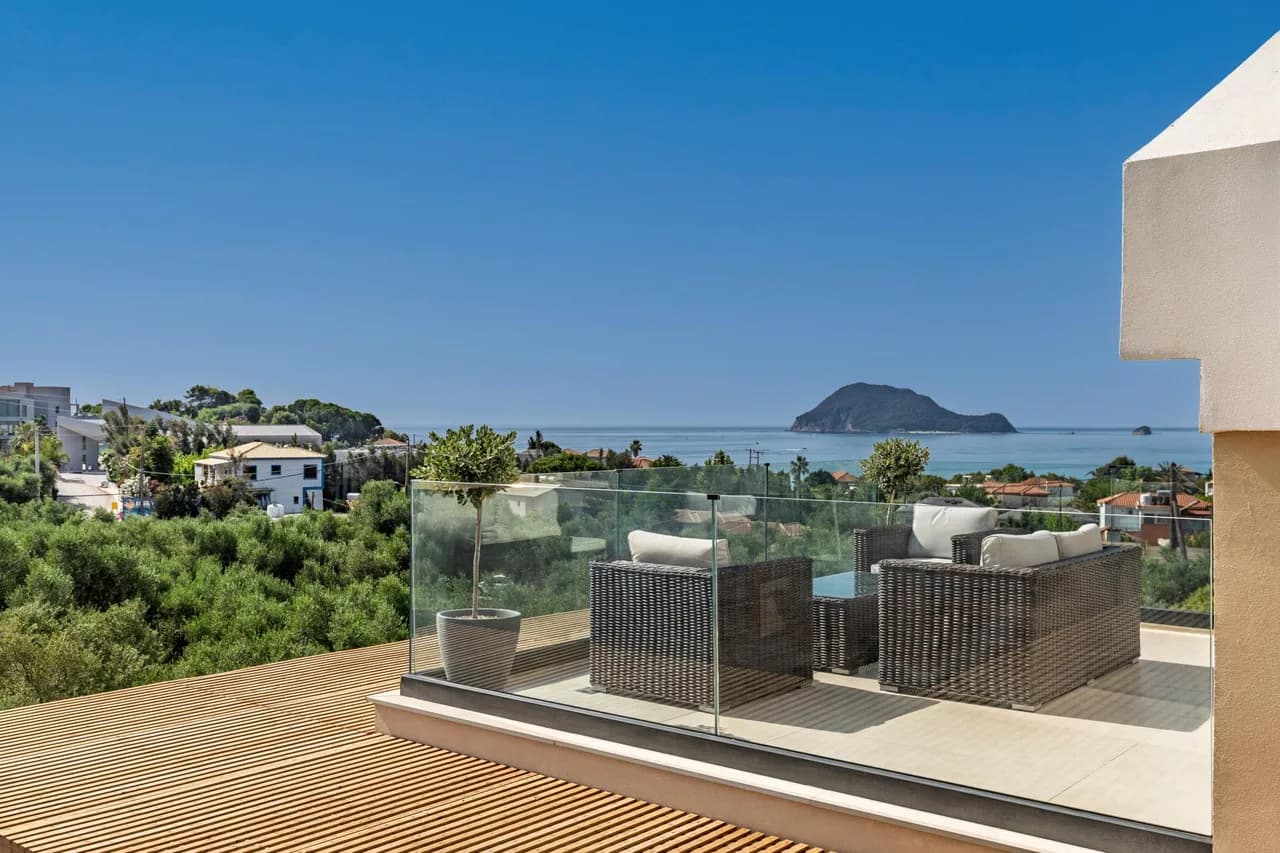 Spacious Villa with Private Pool in Lithakia, Foto 4