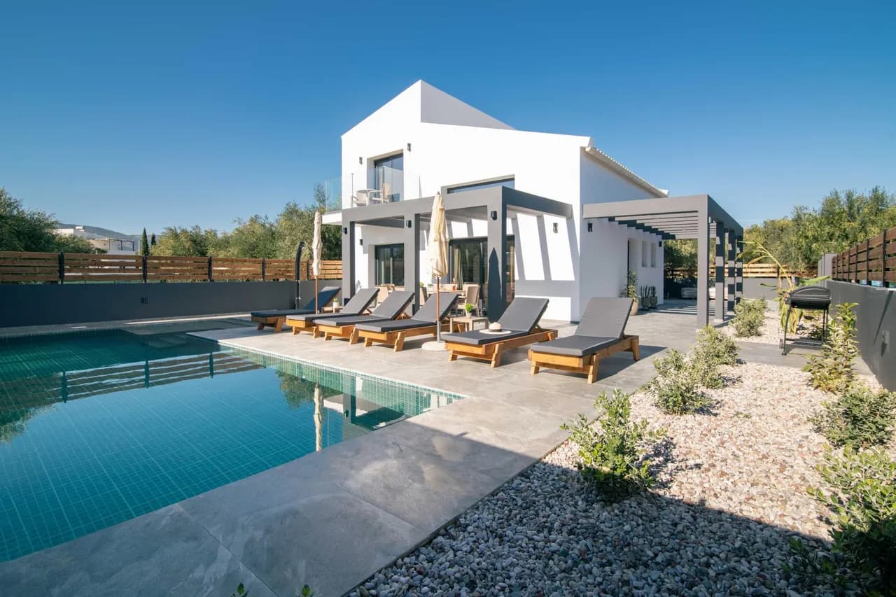 Private Swimming Pool Villa in Μουζάκι, foto 4