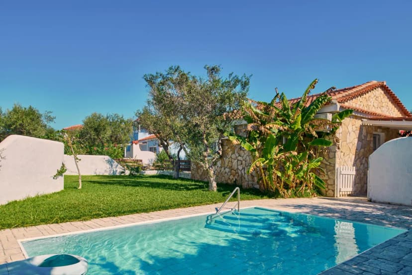 Villa Hera  Periyali