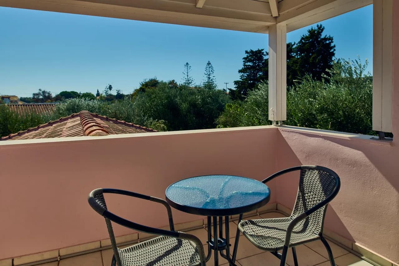 Seaside Retreat Two Bedroom Villa in Porto Roma, photo 5