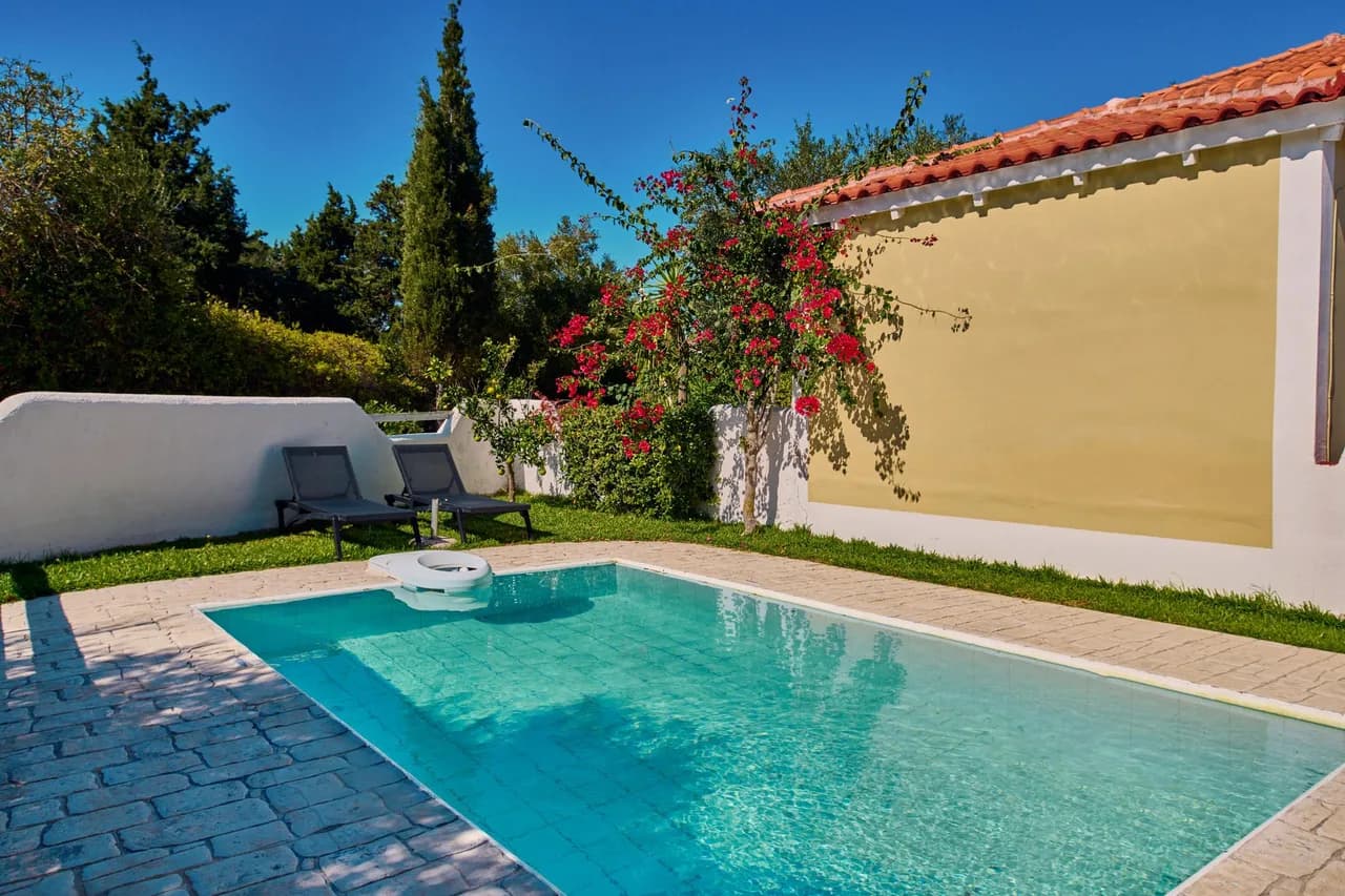 Seaside Retreat with Free Parking in Porto Roma, Foto 2