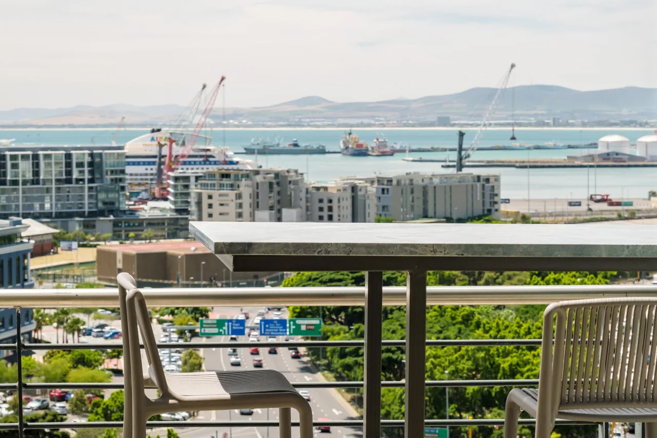 Deluxe City Apartment with Hafen Views in Cape Town, Foto 4