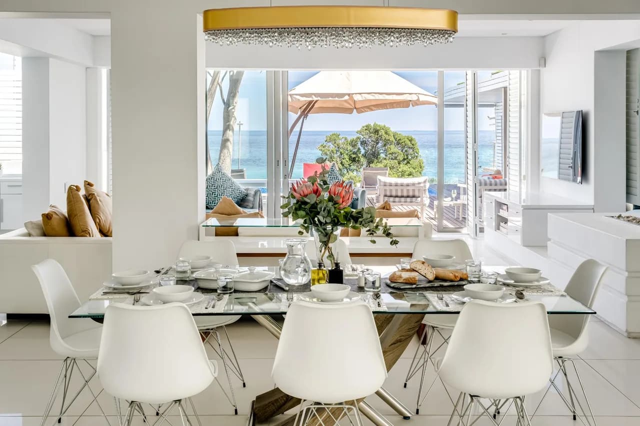 Stylish Four-Bedroom Villa in Camps Bay, Foto 3