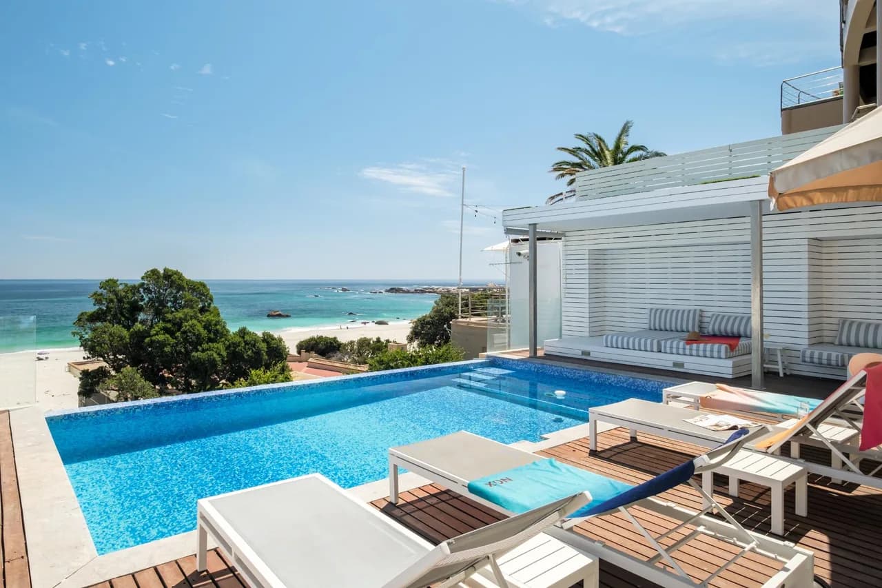 Stylish Four-Bedroom Villa in Camps Bay, Foto 4