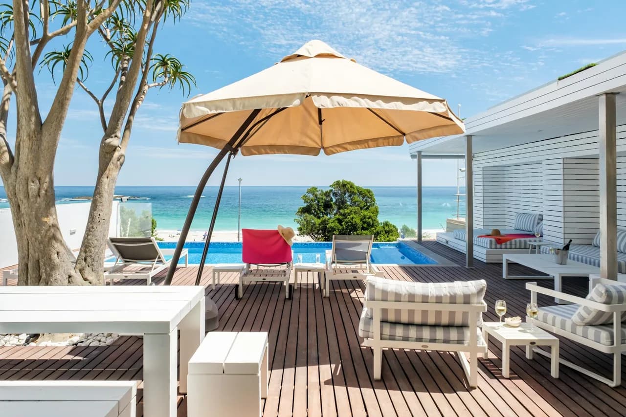 Stylish Four-Bedroom Villa in Camps Bay, Foto 5