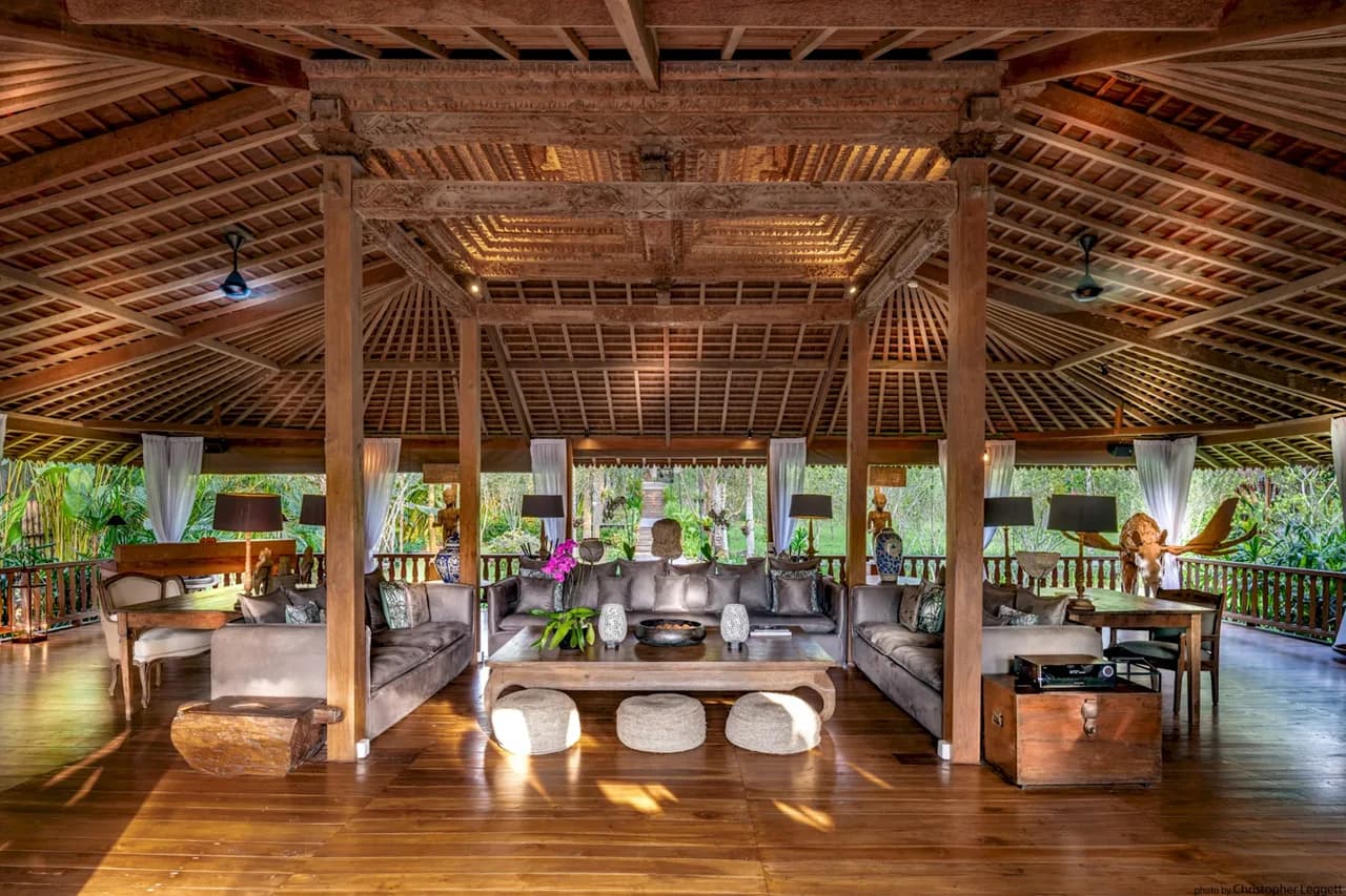 Spacious Eight Bedroom Estate in Taro, Bali, photo 3