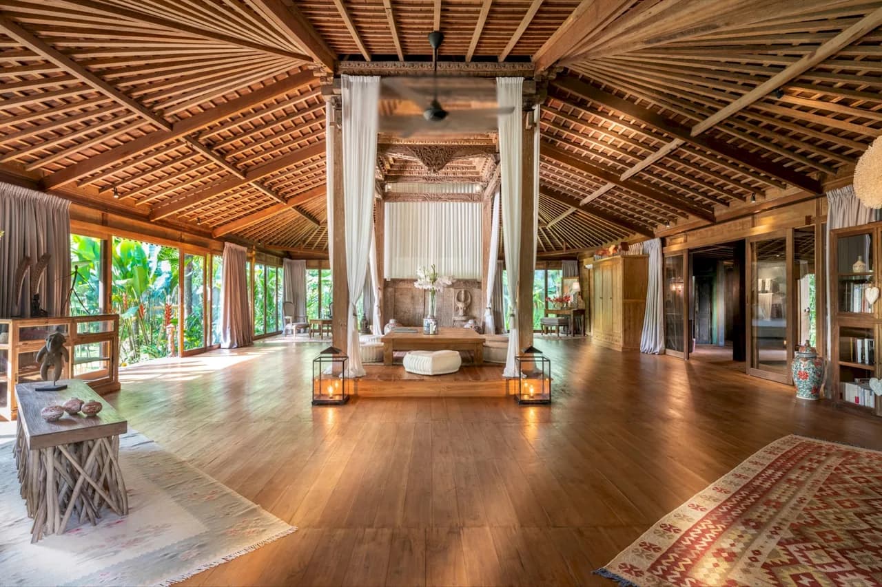 Spacious Eight Bedroom Estate in Taro, Bali, photo 4