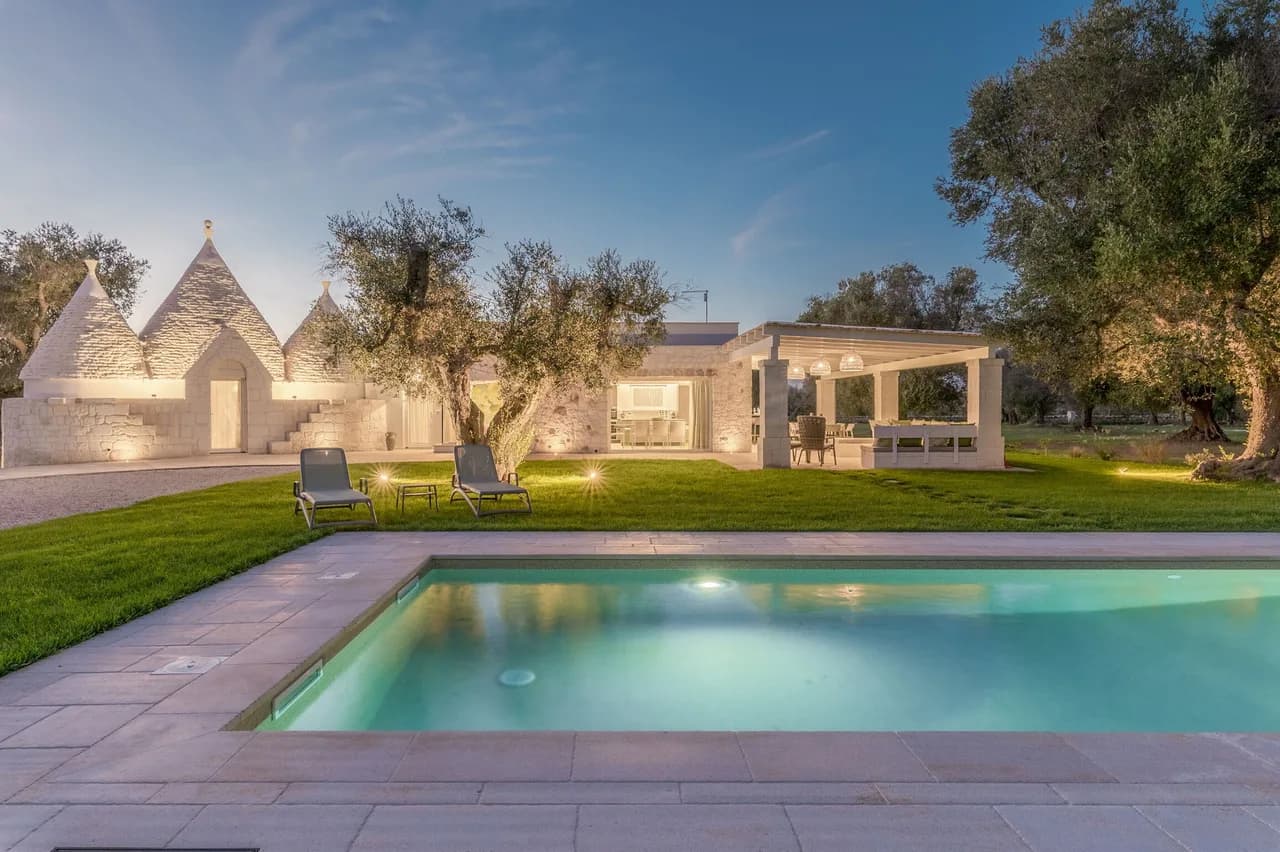 Traditional Trullo Villa in Puglia photo 2